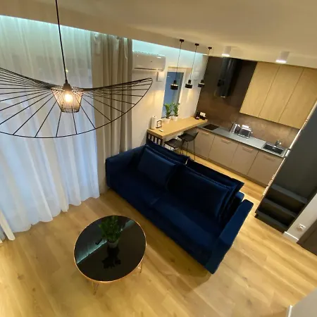Legnicka Centrum Apartment *